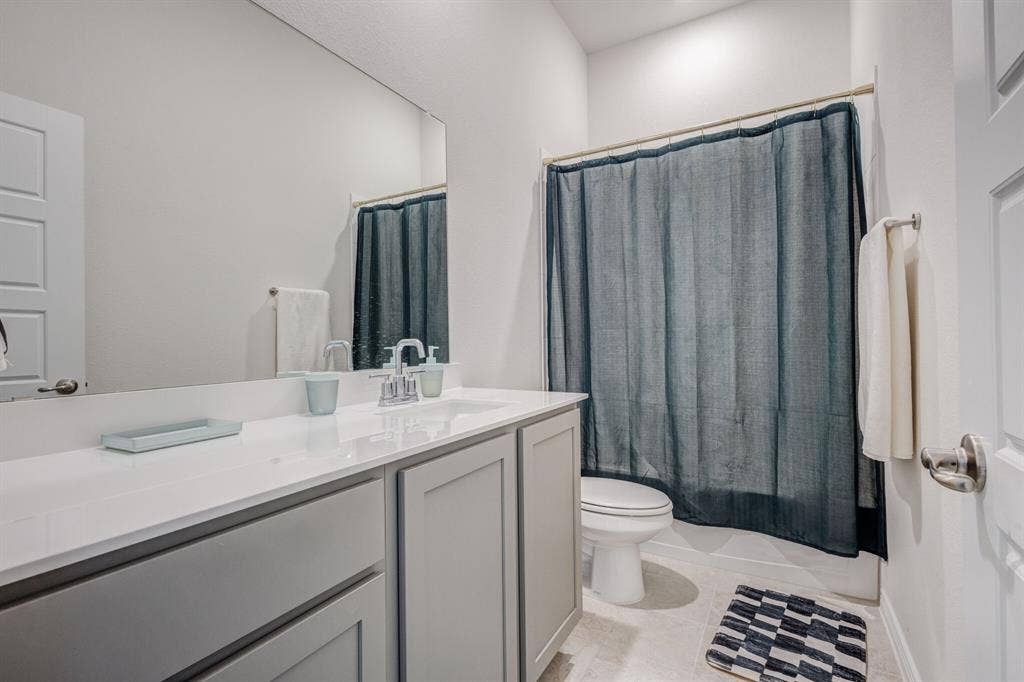 4 BR in Garland