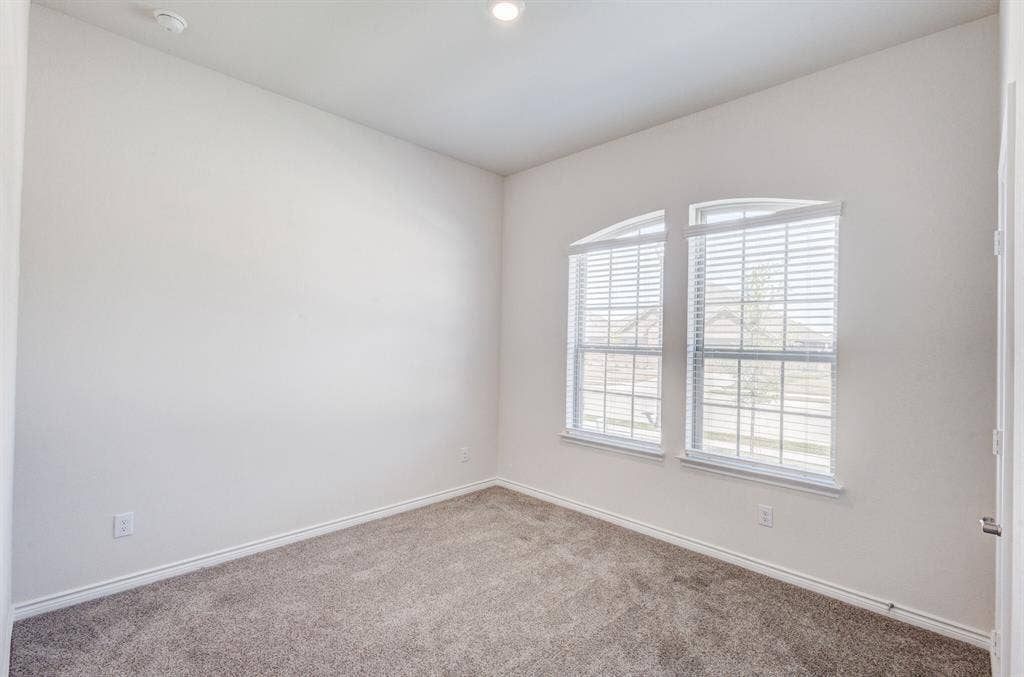 4 BR in Garland