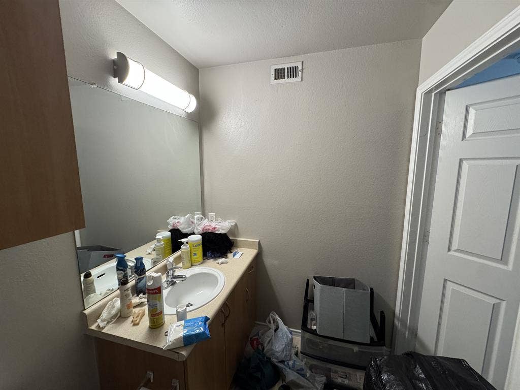 Gateway at Denton Lease Takeover