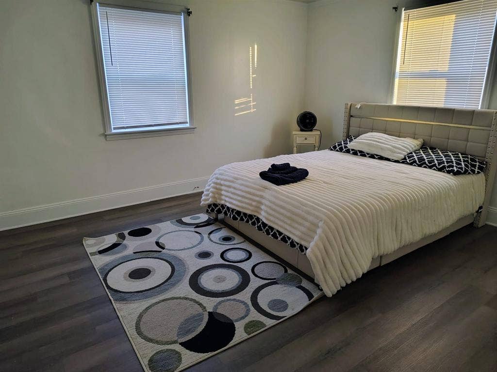 4 BR in Charlotte
