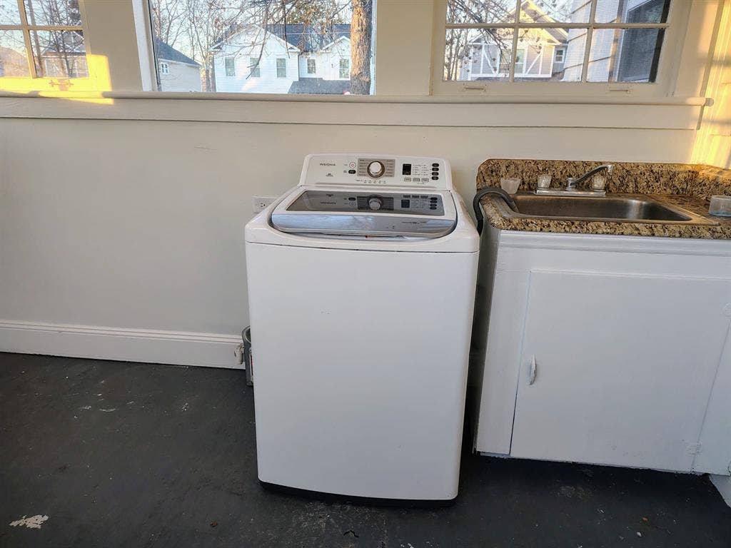 4 BR in Charlotte