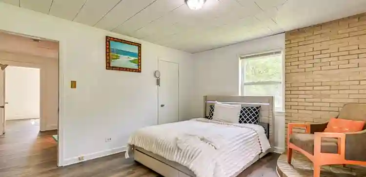 4 BR in Charlotte