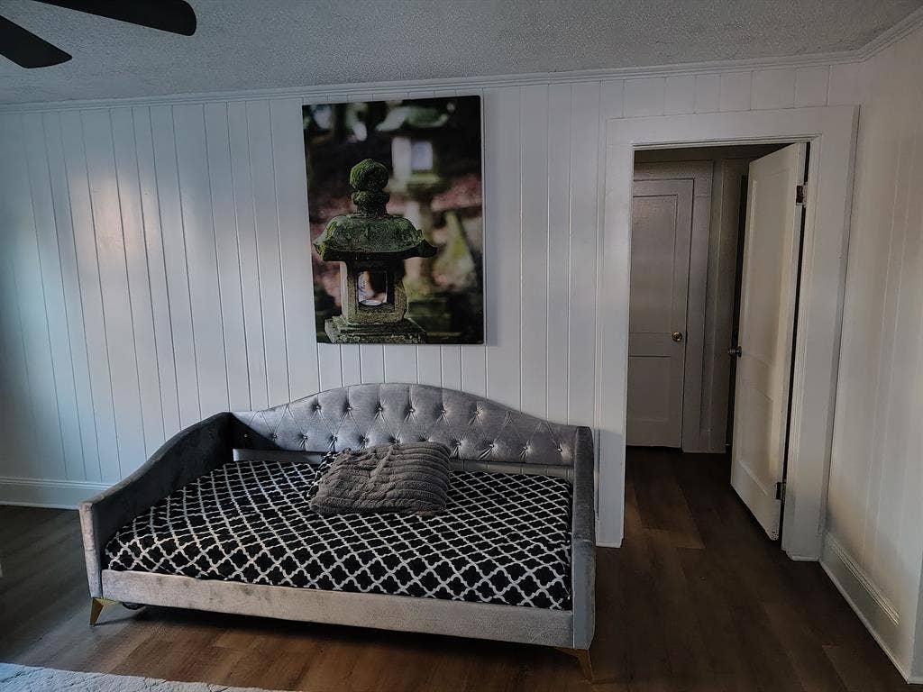 4 BR in Charlotte