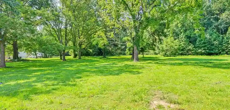 4 BR in Charlotte