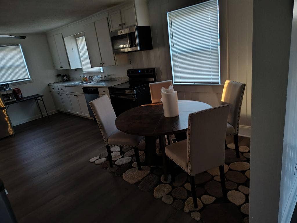 4 BR in Charlotte