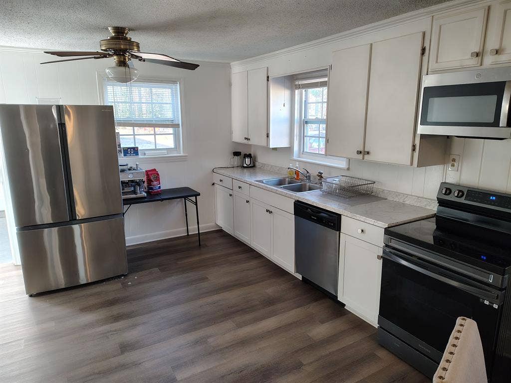 4 BR in Charlotte