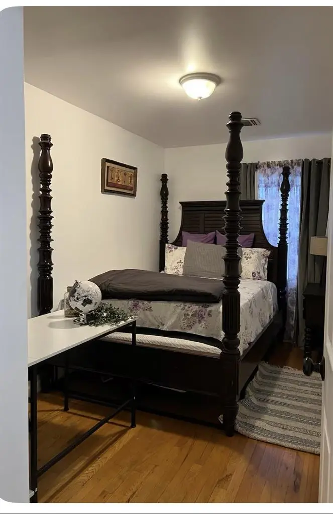 All- inclusive Room Available!