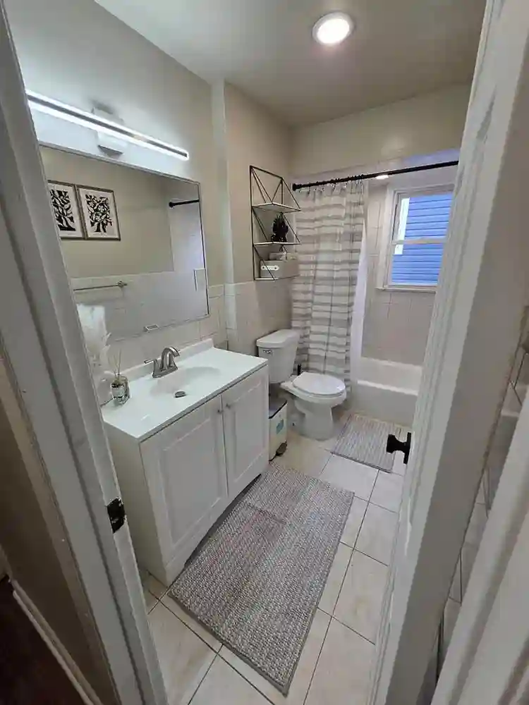3 bedroom 2Ba Paradise