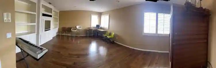 2 room available (Big and medium)
