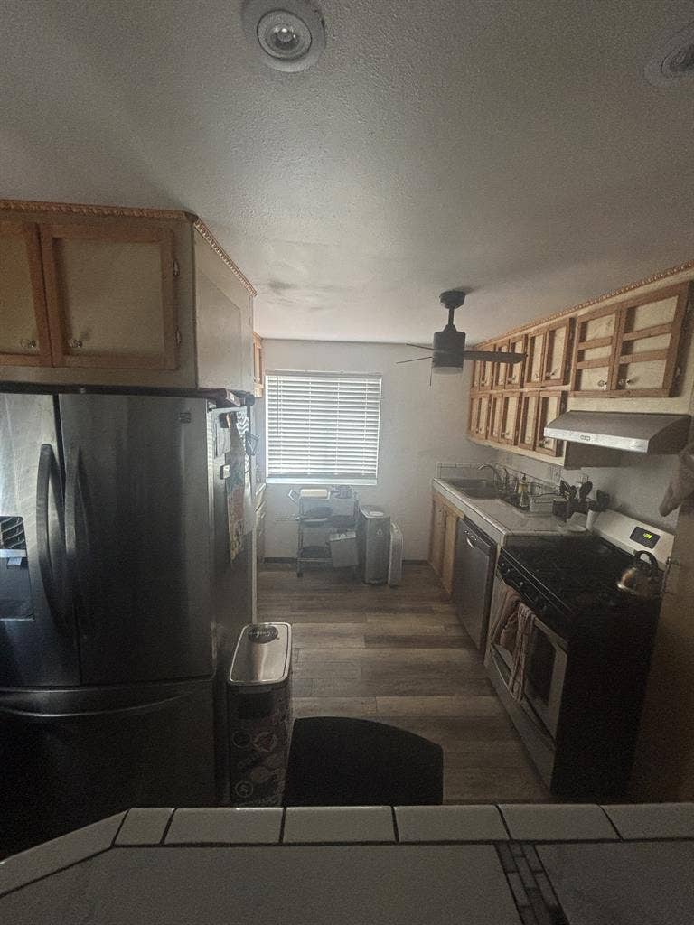 Seeking subleaser for Golden home