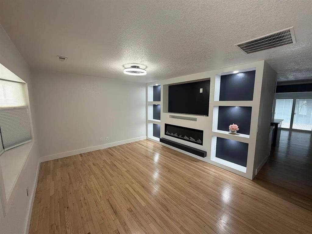 Clean & Comfortable Private Room