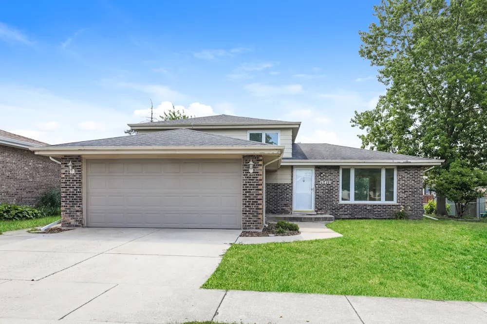 Well-Maintained Whole House Ready