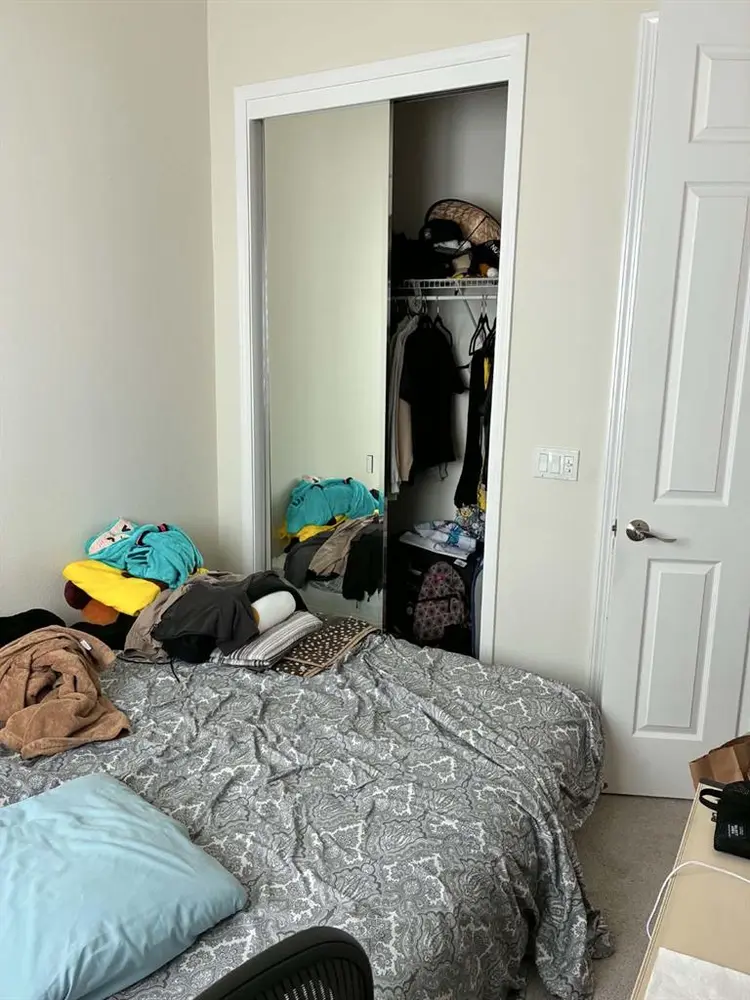 2 rooms available in 3br townhome