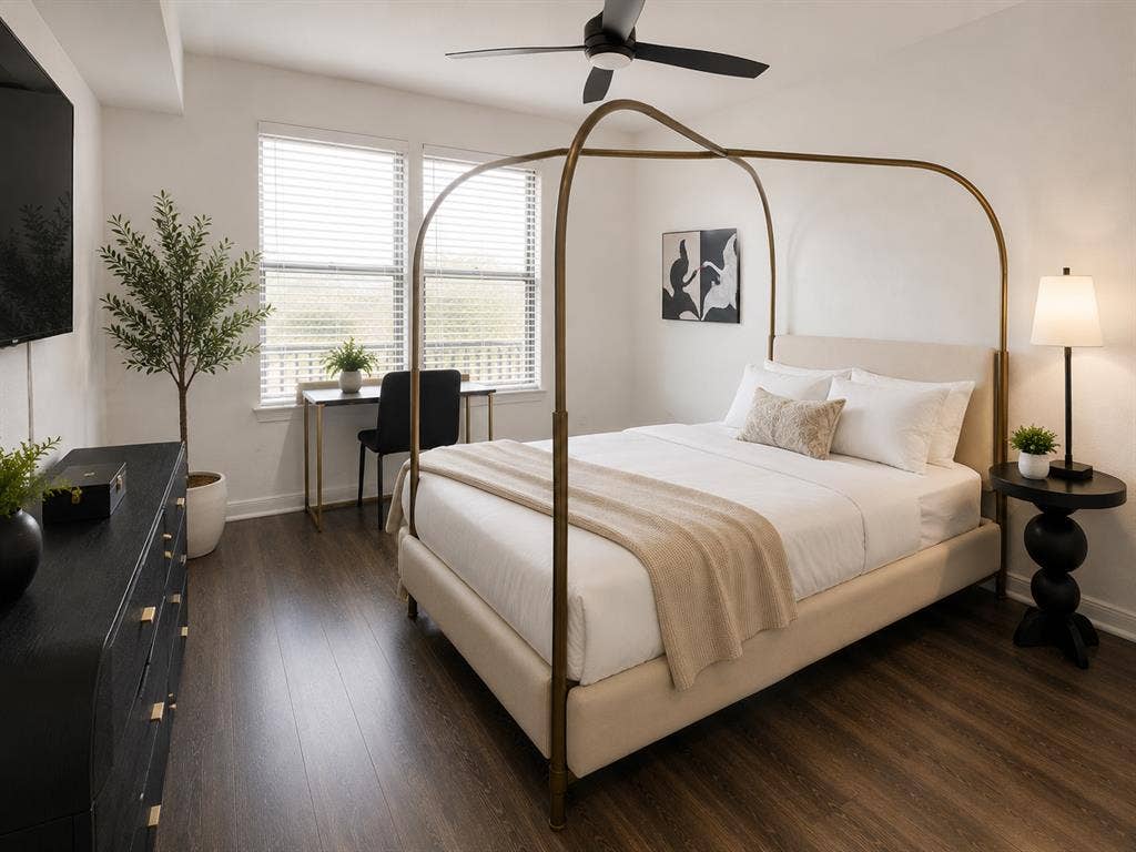 Furnished 1BR/1BA Downtown Austin