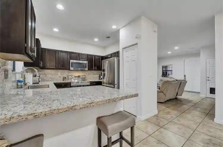 Bedroom For Rent