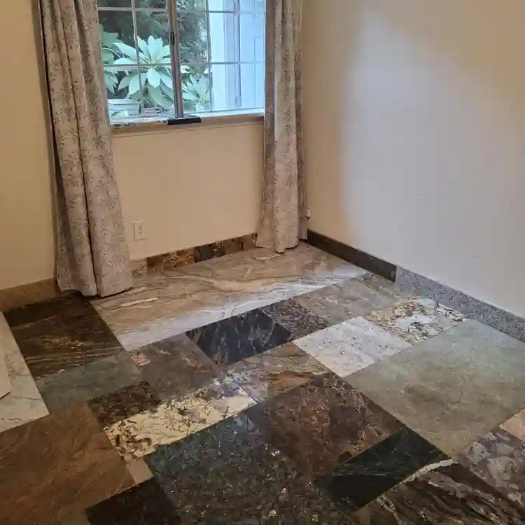 Room for rent-granite/marble floors