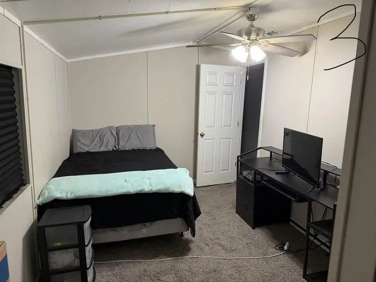 1/3 bedrooms for rent