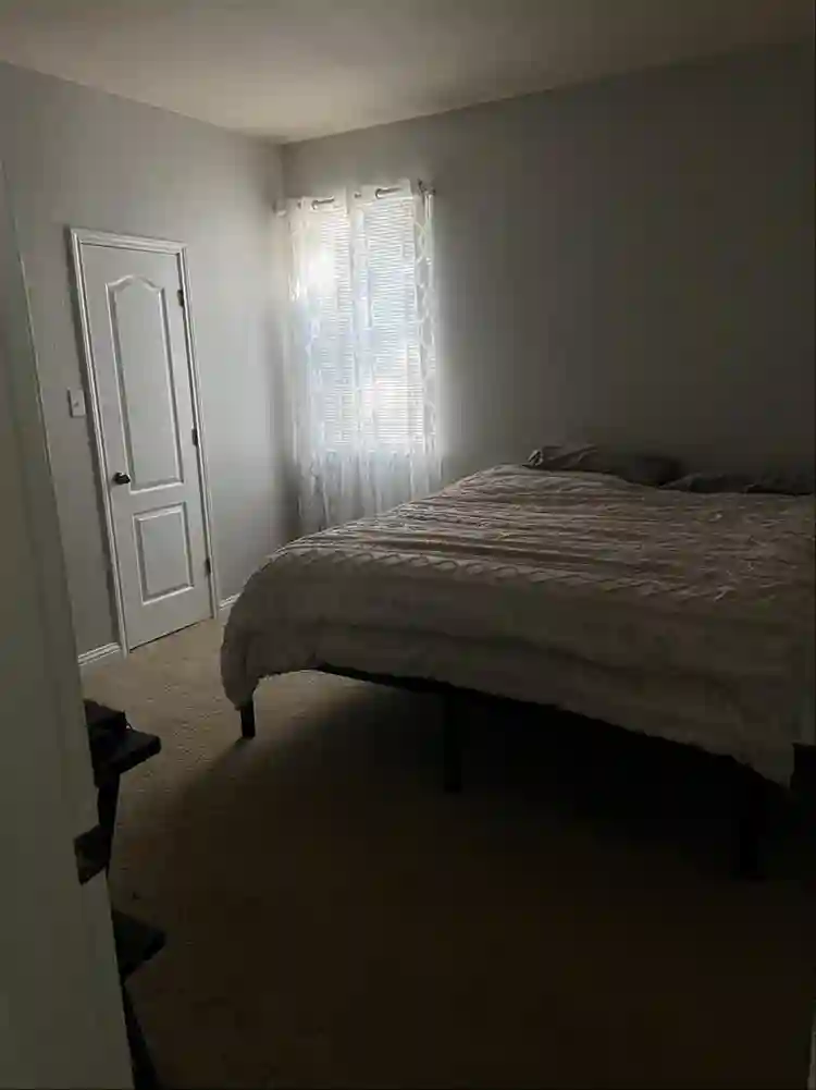 Immediate move-in