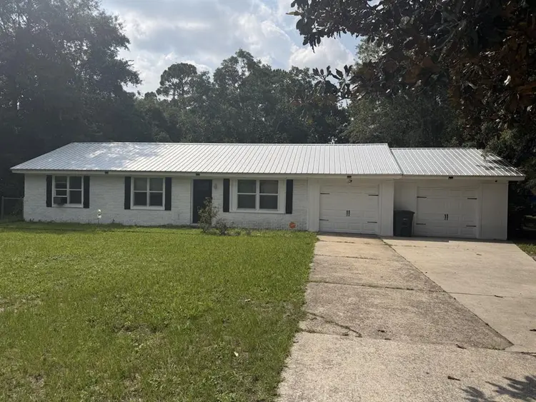 1/3 bedrooms for rent