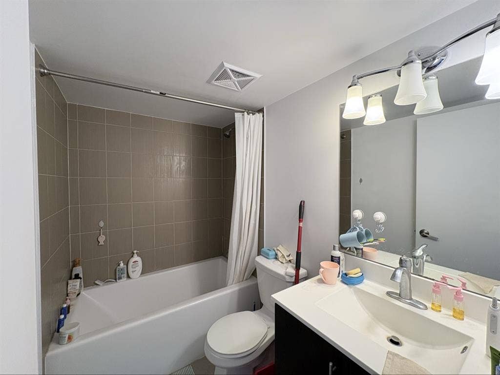 Room sublet Oct 2026- Scarborough