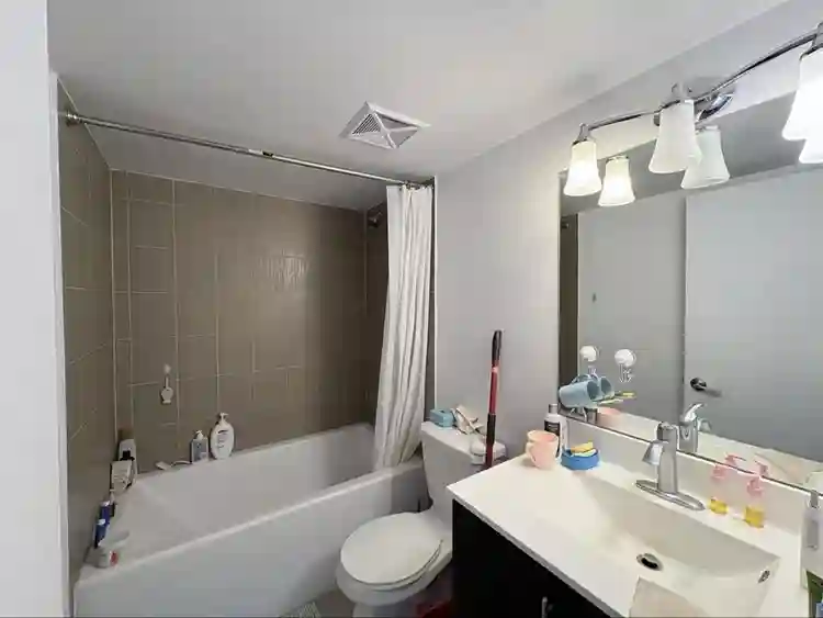 Room sublet Oct 2026- Scarborough