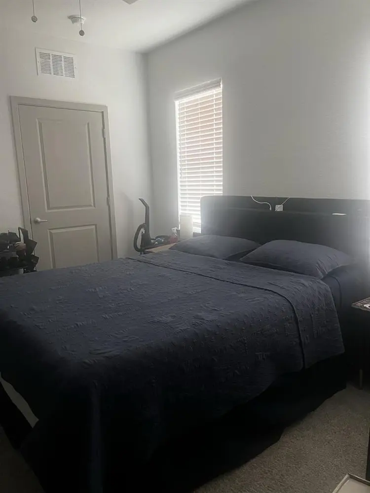 1BR/1BA in 2BR/2BA