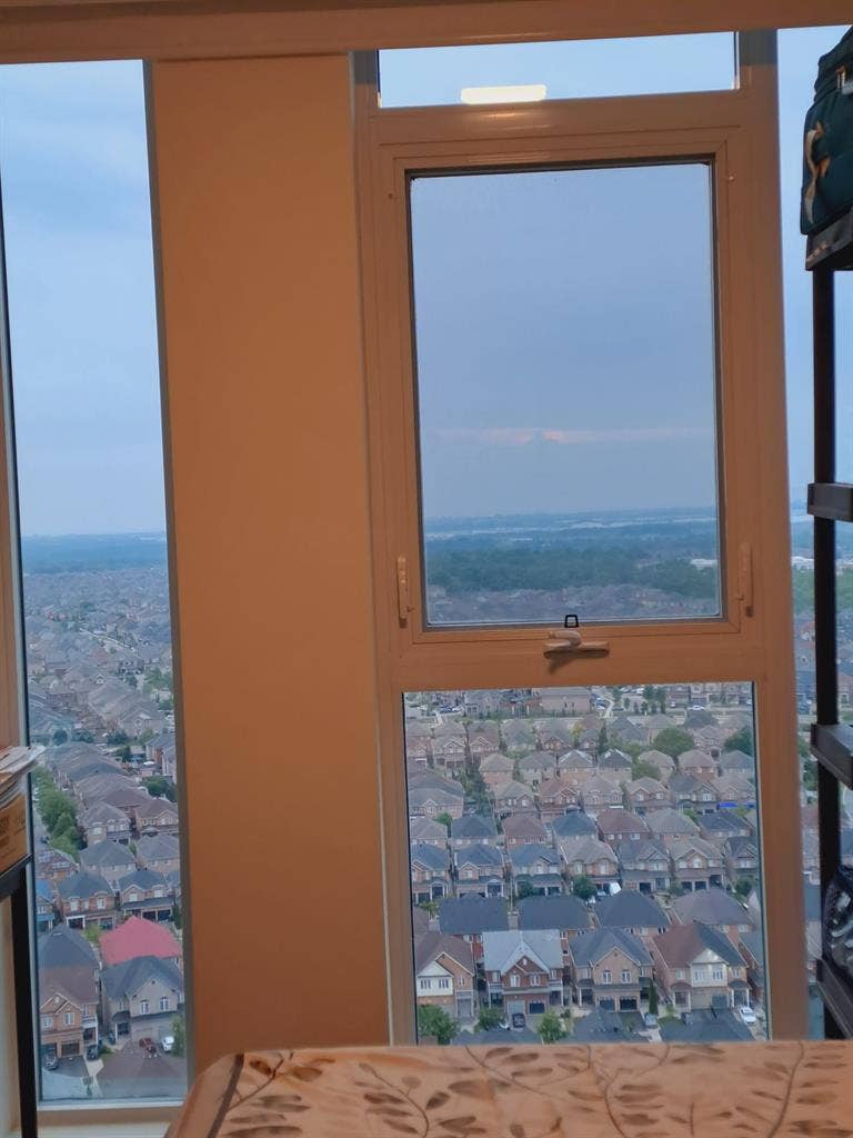 PrivateRoom,Brampton