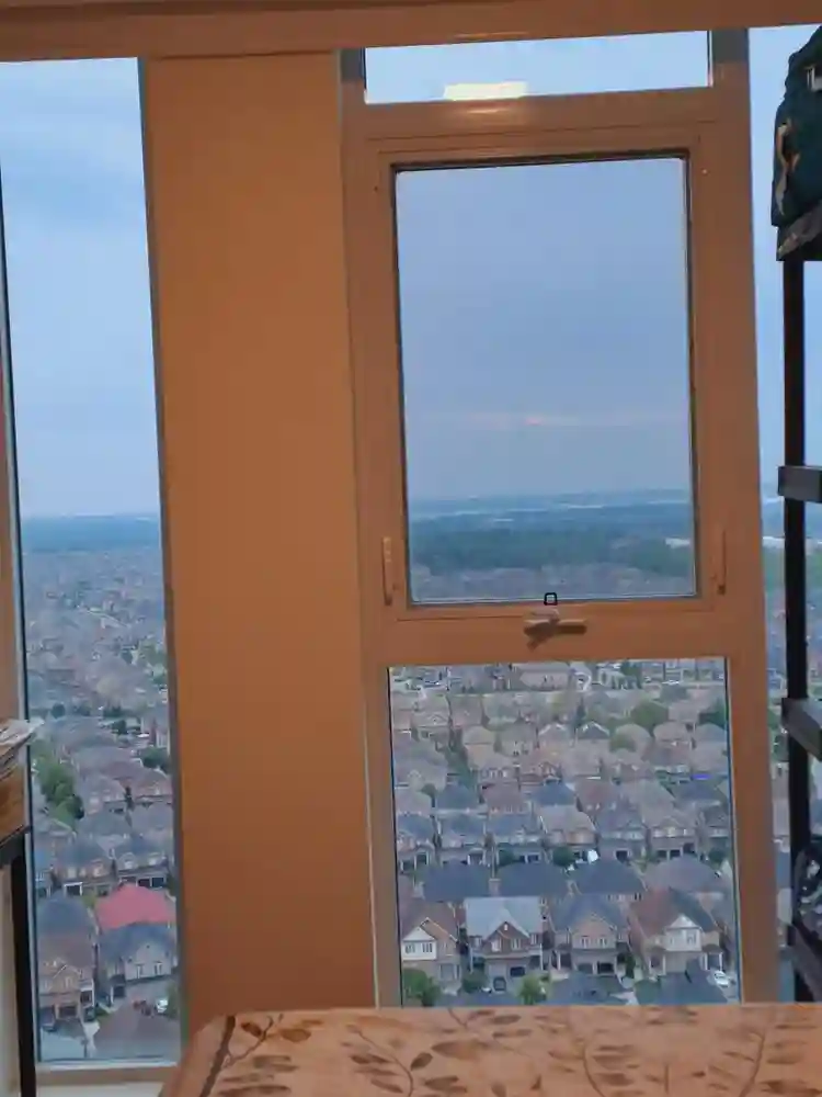 PrivateRoom,Brampton