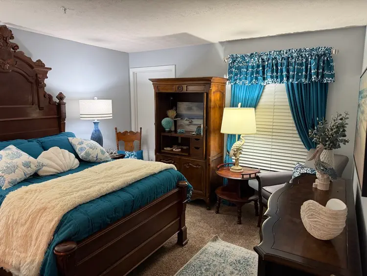 2 Bedroom Townhousre