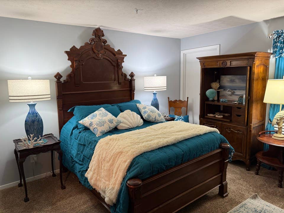 2 Bedroom Townhousre