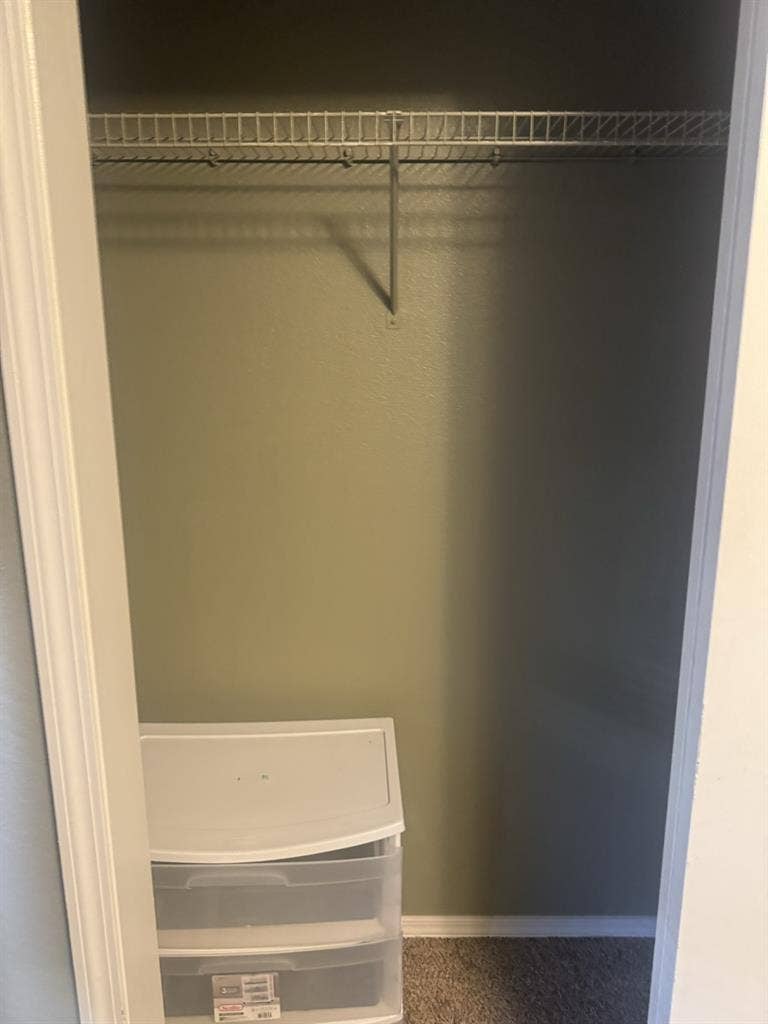Private room with Private Bathroomm