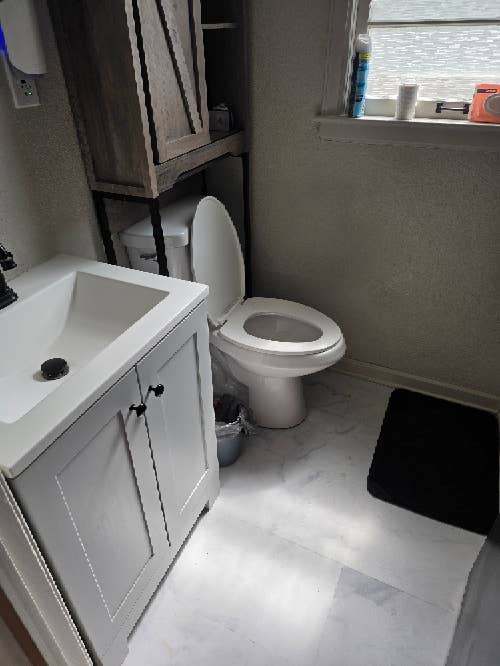 Looking for a 2nd tenant