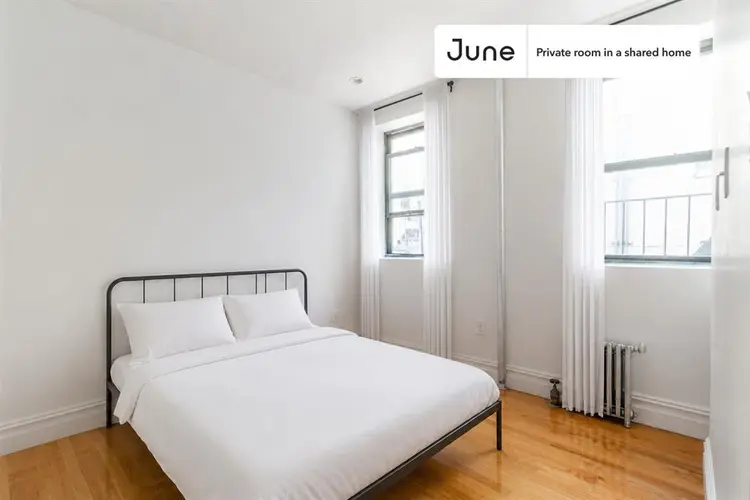 2 BR in New York City