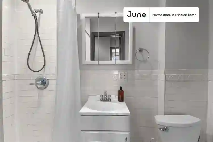 3 BR in New York City