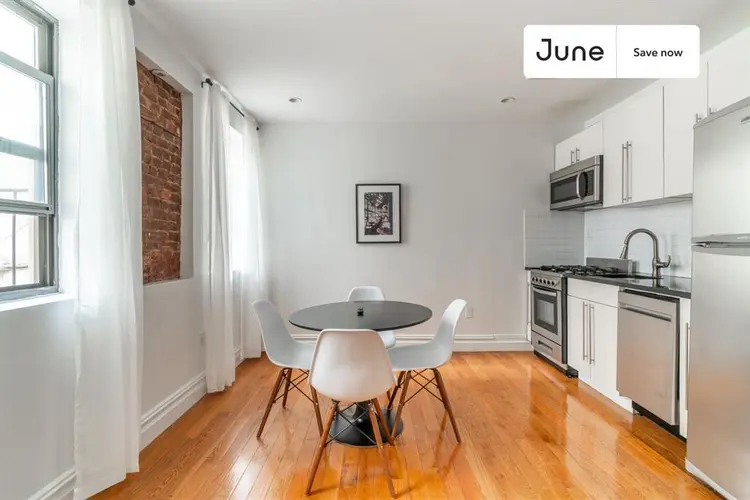 2 BR in New York City