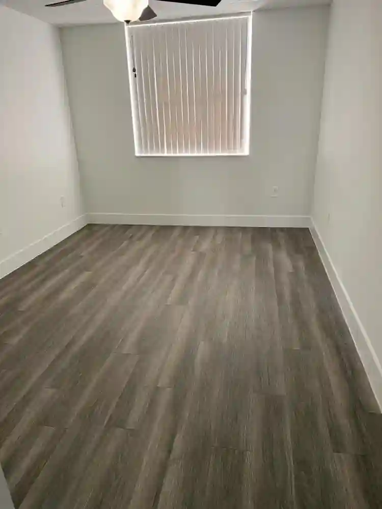 Se renta habitación en el Doral, FL