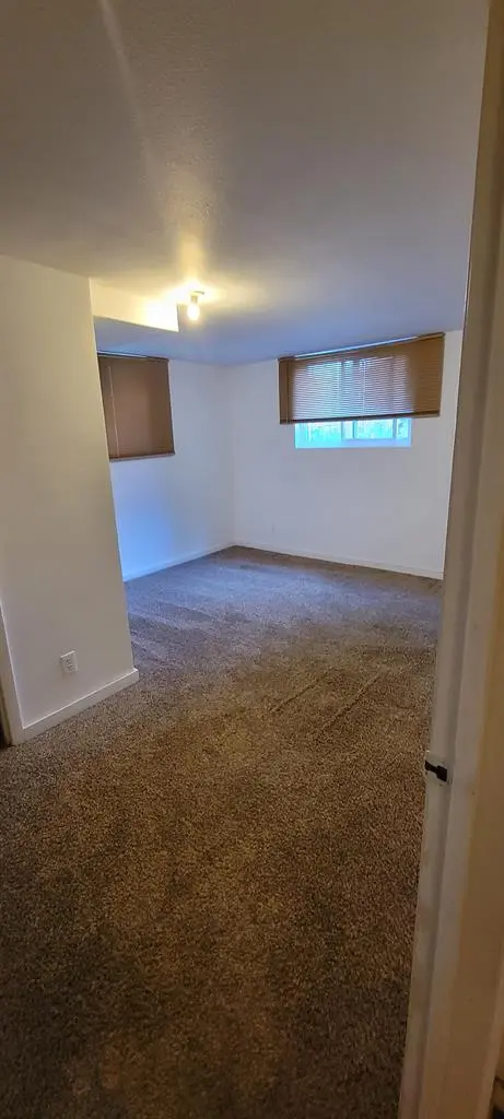 2 rooms for rent