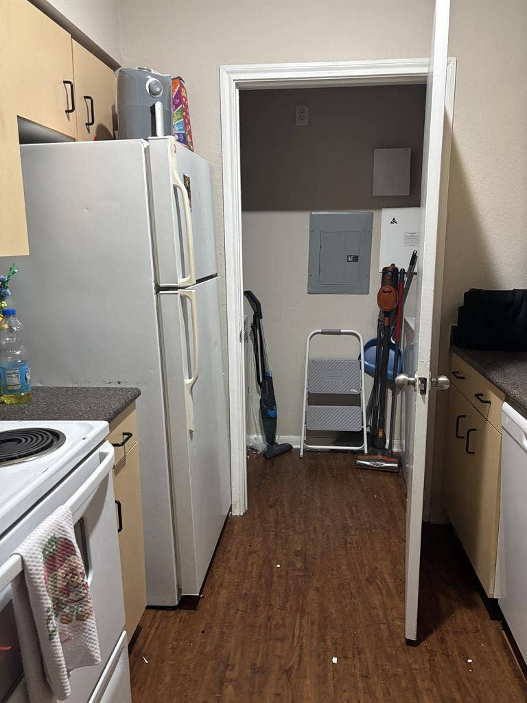 58 west apartments: 2bd 2bth