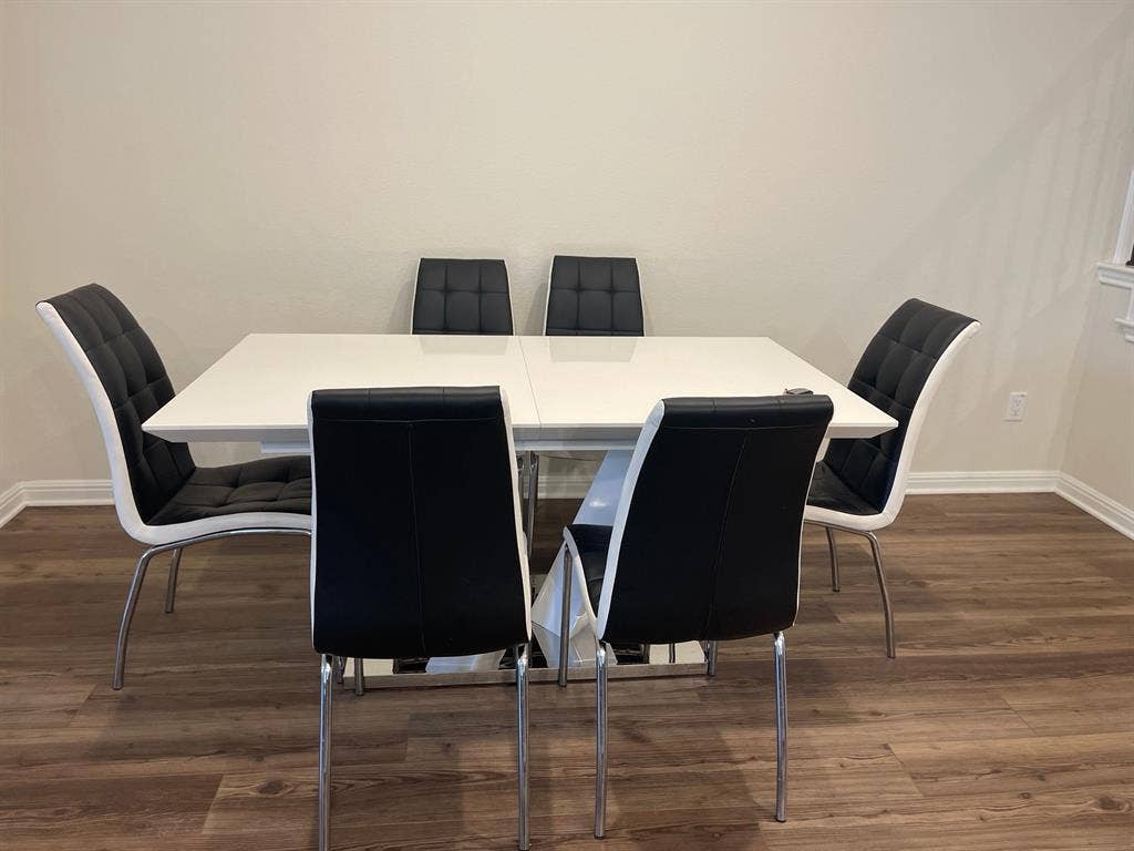 5 BR in Leander