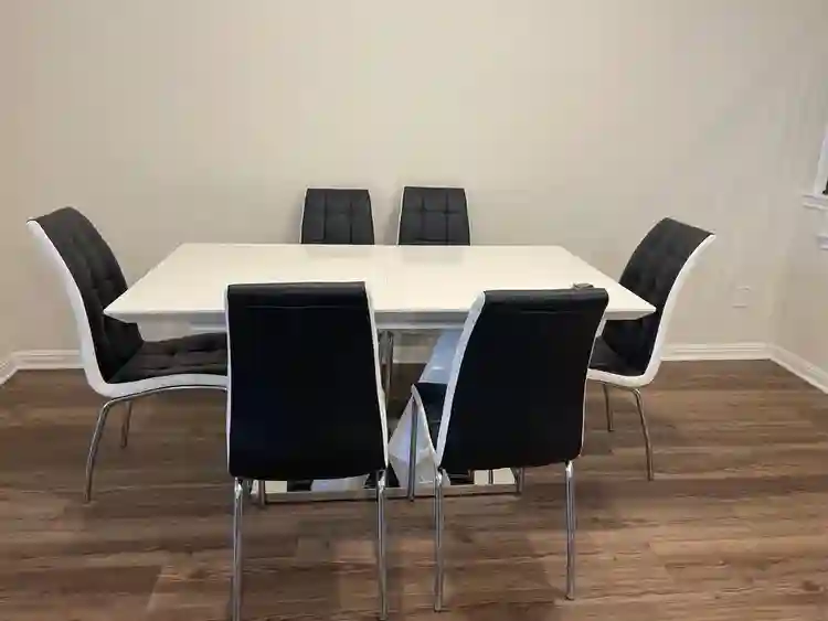 5 BR in Leander