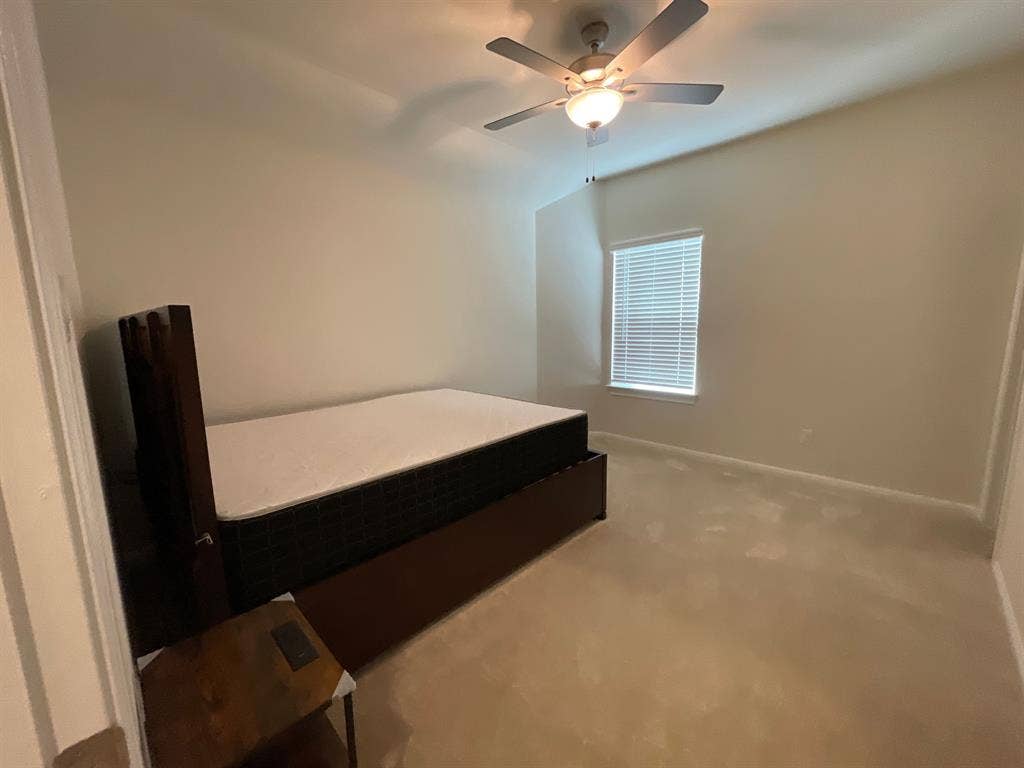 5 BR in Leander