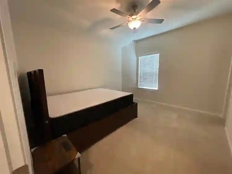 5 BR in Leander