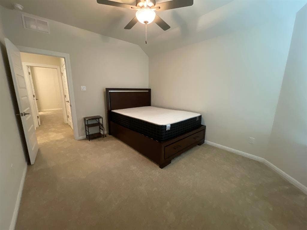 5 BR in Leander