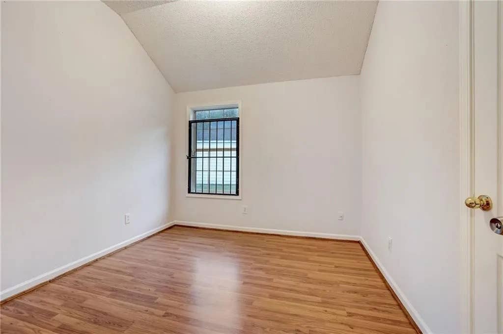 3 BR in Union City