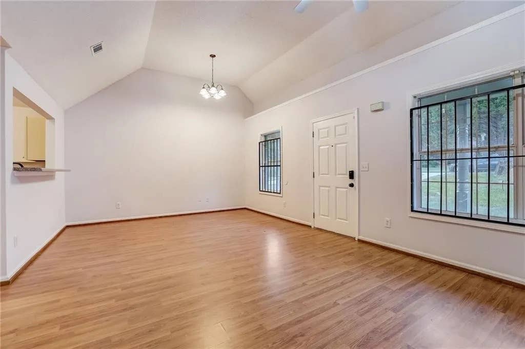 3 BR in Union City