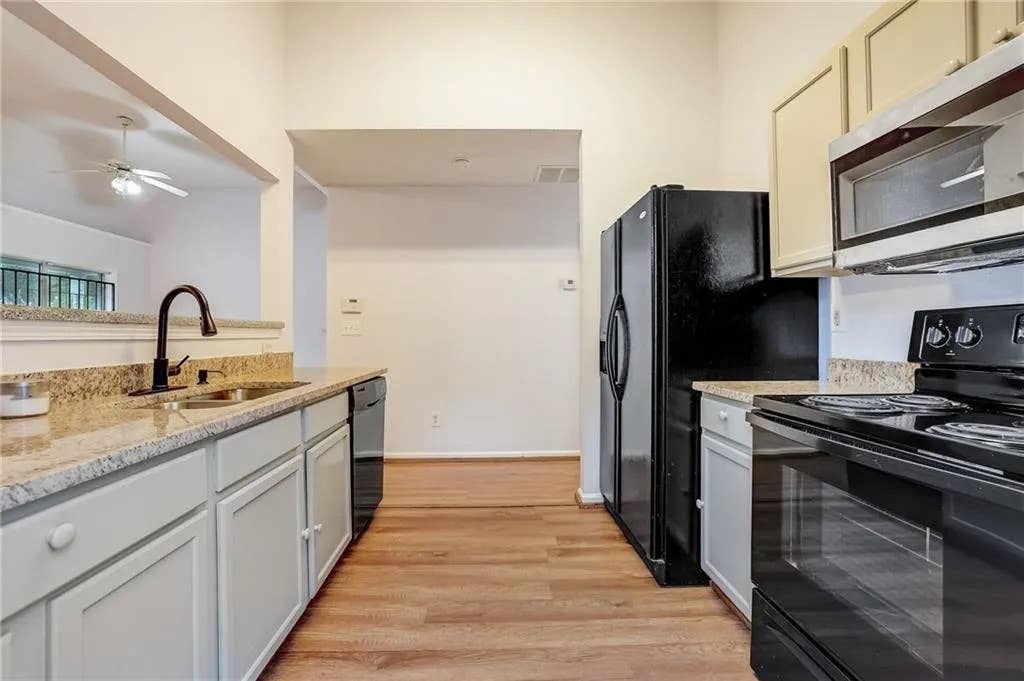 3 BR in Union City