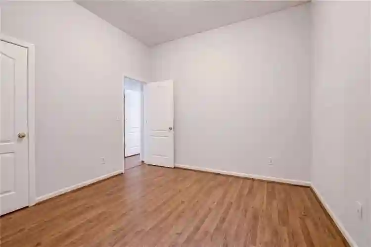 3 BR in Union City