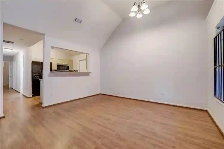 3 BR in Union City