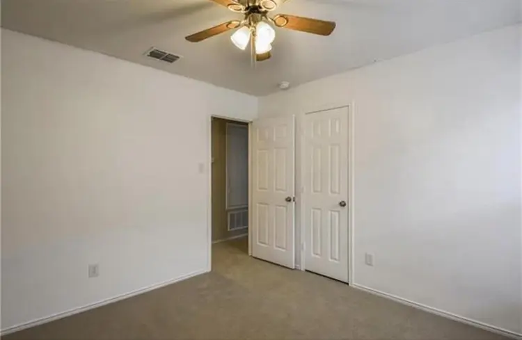 Rooms for rentt