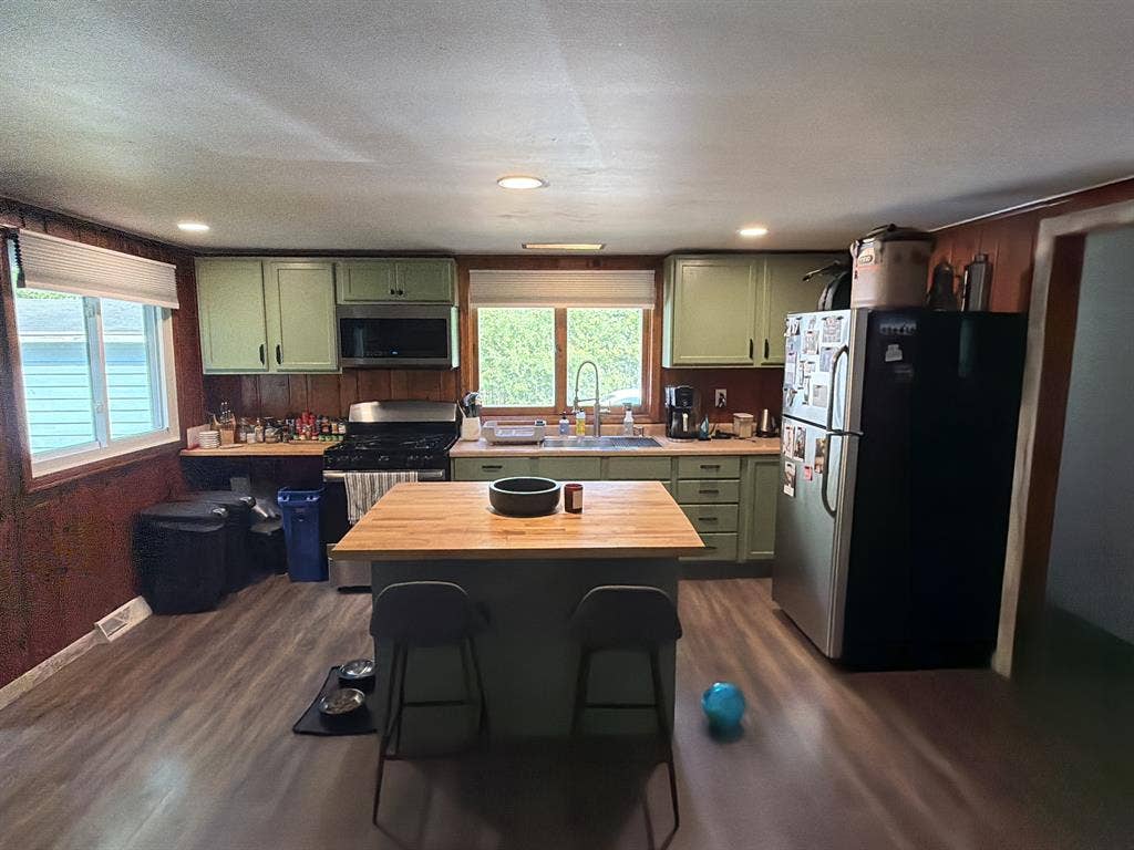 Private room with walk in closet